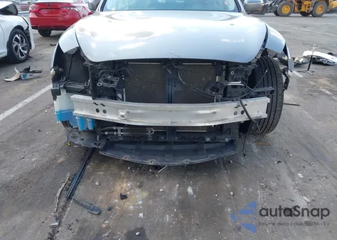 2013 Infiniti M37 z USA, uszkodzony, nr VIN JN1BY1AP0DM512748